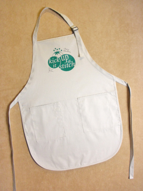 KIUSAPRON 01 Kick It Up a Stitch Apron