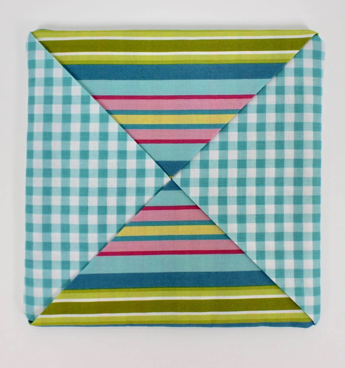 Around The Bobbin - Hot Stuff Trivet & Pot Holder Pattern - Large