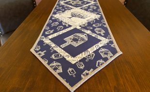 Festival of Lights Table Runner Sewing Tutorial at the Nancy Zieman Productions Blog IMG_4607