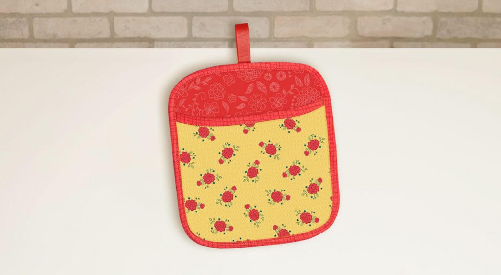 No-Hassle Potholder Plus wtih a Pocket Sewing Tutorial and Bias Tape Sewing Tips at The Nancy Zieman Productions Blog