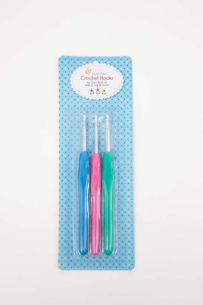 Crochet Hook Set by Lori Holt for Riley Blake Designs available at Nancy Zieman Productions at ShopNZP.com