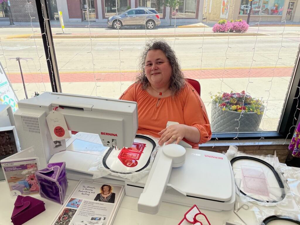 Bernina Bernette Sewing Machine - Arts & Crafts - Jersey City, New Jersey, Facebook Marketplace